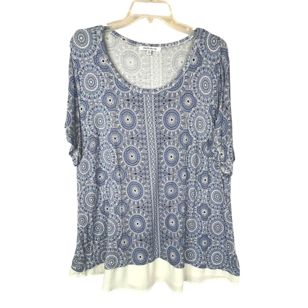 Rose + Olive chiffon trim top, blue/white circle pattern, size 3X, EUC